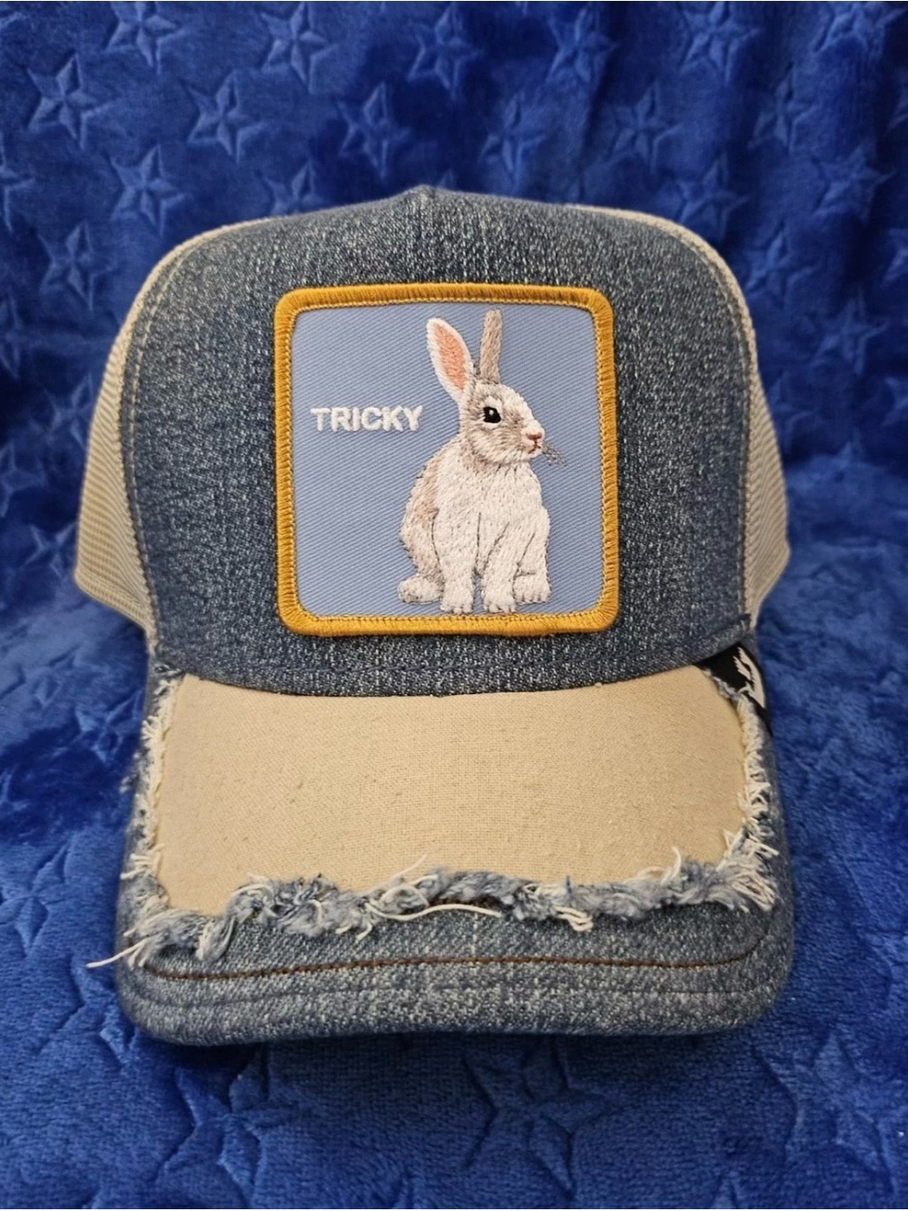 Goorin Bros. "SILKY RABBIT" TRICKY.
Trucker Hat Mesh SnapBack NWT